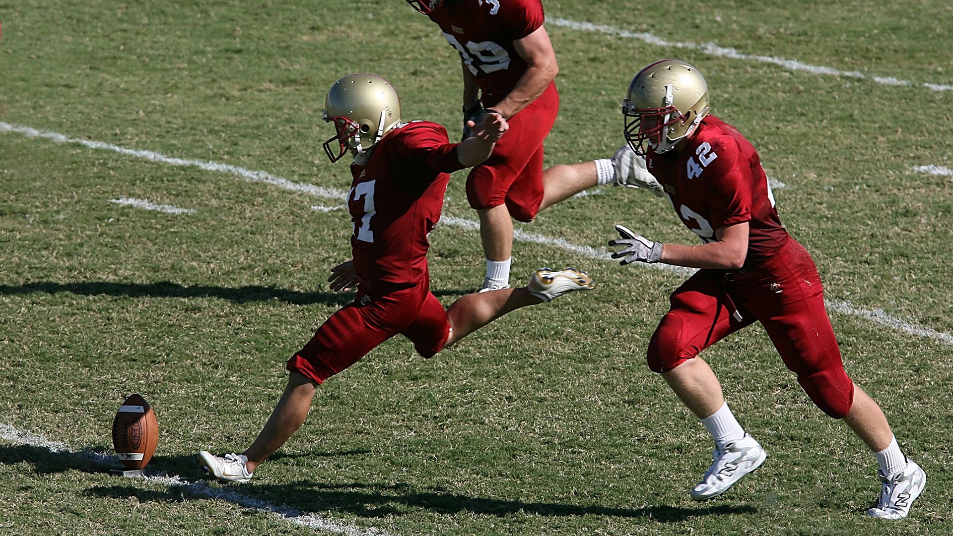 中国足球青训成果展示会在多地举办,中国足球青训比赛