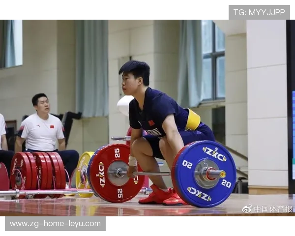 举重学院推动基层俱乐部训练能力提升与资源扶持，举重队训练