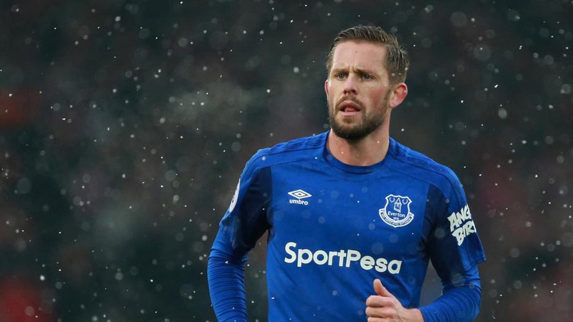 球员意识层面的职业素养待提升,球队意识