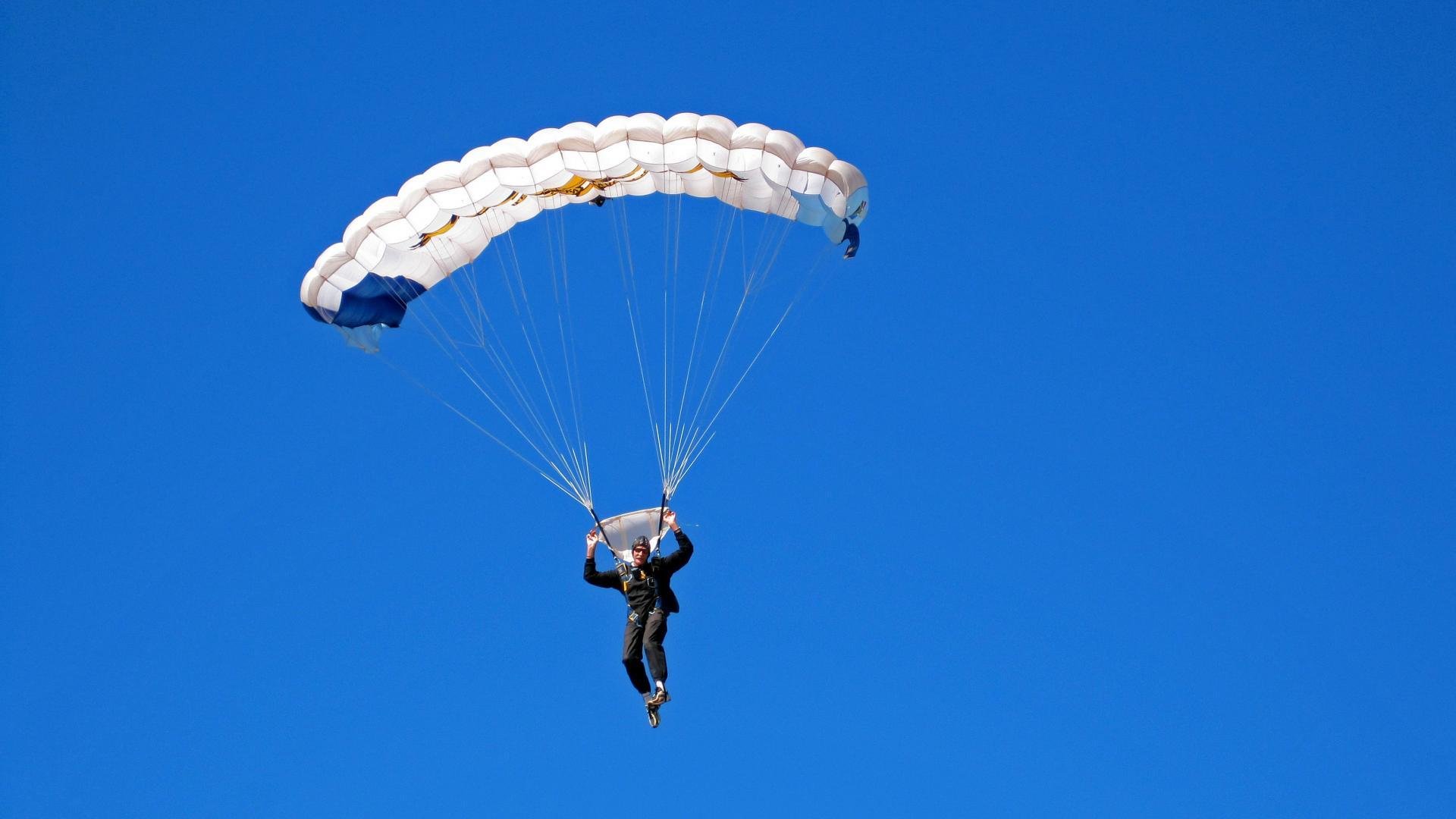 NCAA冠军逆袭记!当球童成就网球梦!,ncaa volleyball